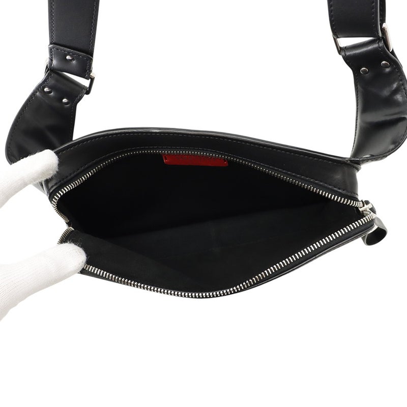 ヴァレンティノ・ガラヴァーニ ボディバッグ VLTNロゴ レザー VY2B0A10WJW VALENTINO ベルトバッグ 黒