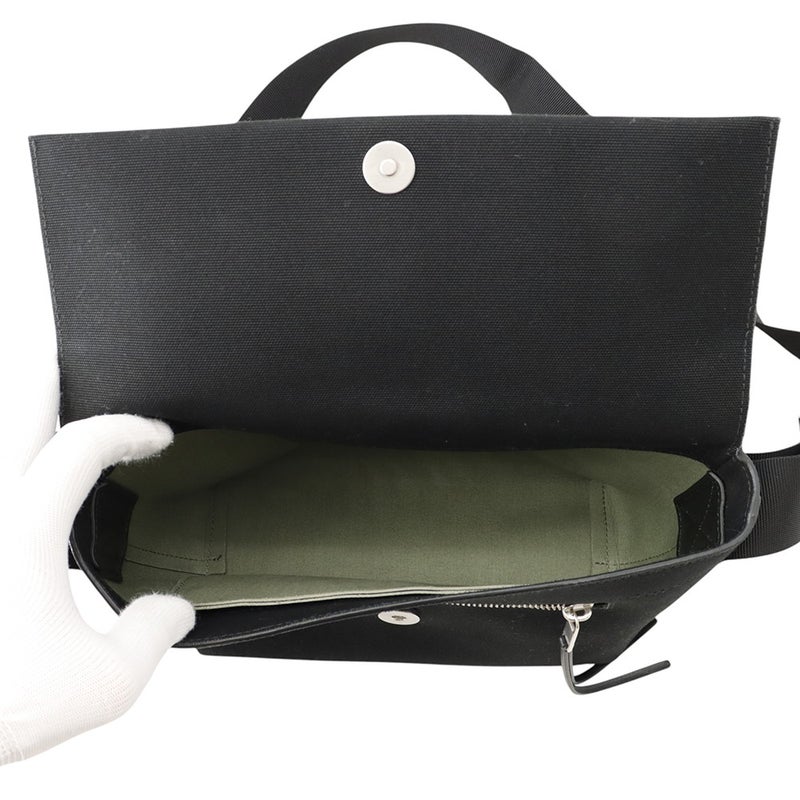 ジルサンダー ショルダーバッグ ユーティリティ クロスボディ ミディアム キャンバス J42wg0004 JIL SANDER バッグ 黒