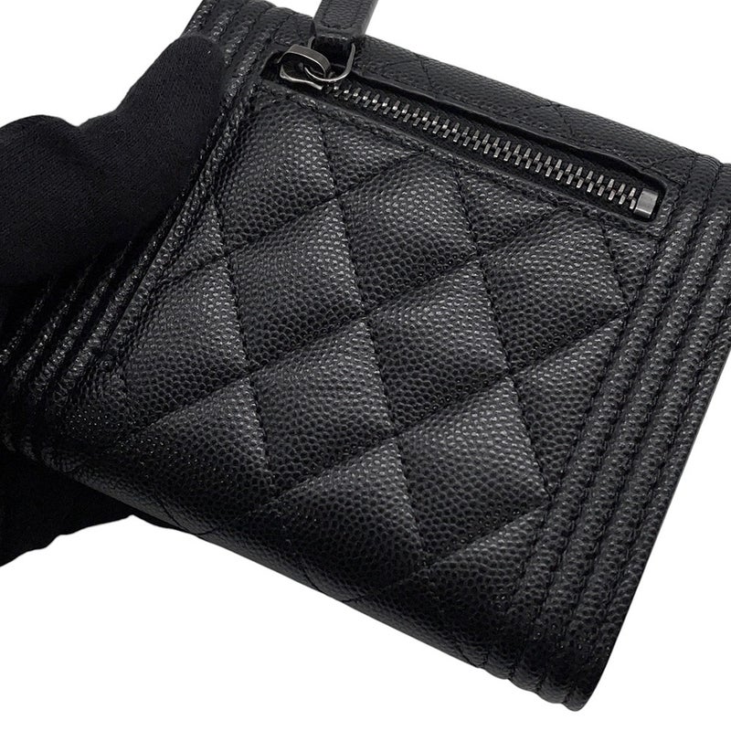 シャネル 三つ折り財布 ボーイシャネル ココマーク マトラッセ ウォレット キャビアスキン A80734 CHANEL 財布 黒