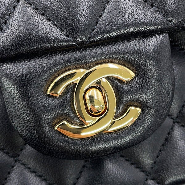 シャネル チェーンショルダーバッグ クラシック マトラッセ25 ココマーク ダブルチェーン ラムスキン A01112 CHANEL 黒