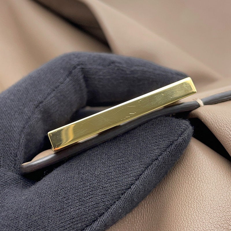 フェンディ ハンドバッグ マンマバケット レザー 8BR834 FENDI バッグ ワンショルダーバッグ