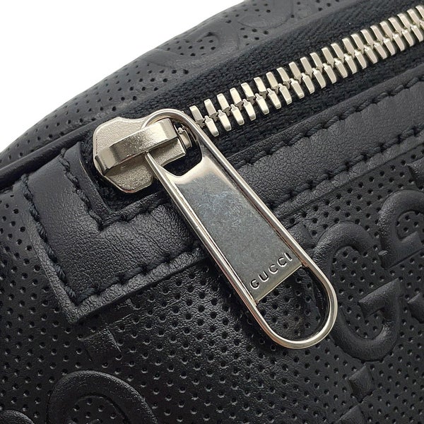 グッチ ボディバッグ GGエンボス ベルトバッグ レザー 658582 GUCCI バッグ ウエストバッグ 黒