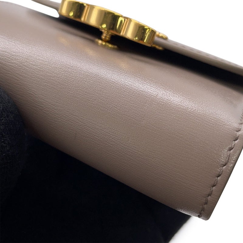 セリーヌ 三つ折り財布 トリオンフ スモール フラップウォレット 10D783DPV CELINE 財布
