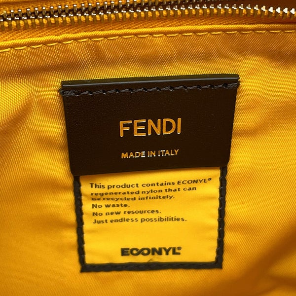 フェンディ ショルダーバッグ バケットメッセンジャー ナイロン 7VA537 FENDI バッグ