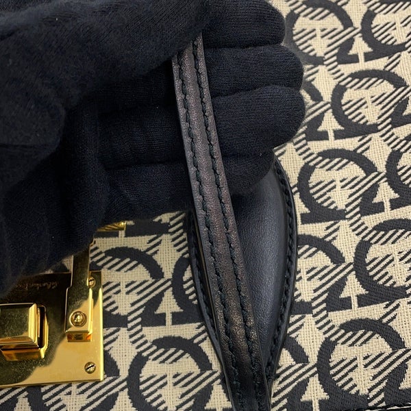 サルヴァトーレ・フェラガモ トートバッグ ガンチーニ キャンバス レザー 21H663 Ferragamo 黒