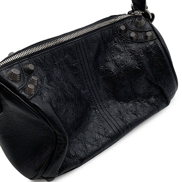 バレンシアガ ショルダーバッグ ルカゴール シリンダー レザー 771716 BALENCIAGA 黒