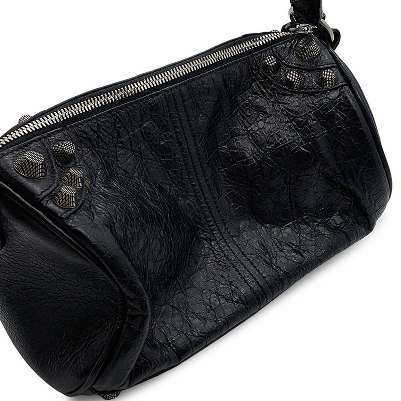 バレンシアガ ショルダーバッグ ルカゴール シリンダー レザー 771716 BALENCIAGA 黒