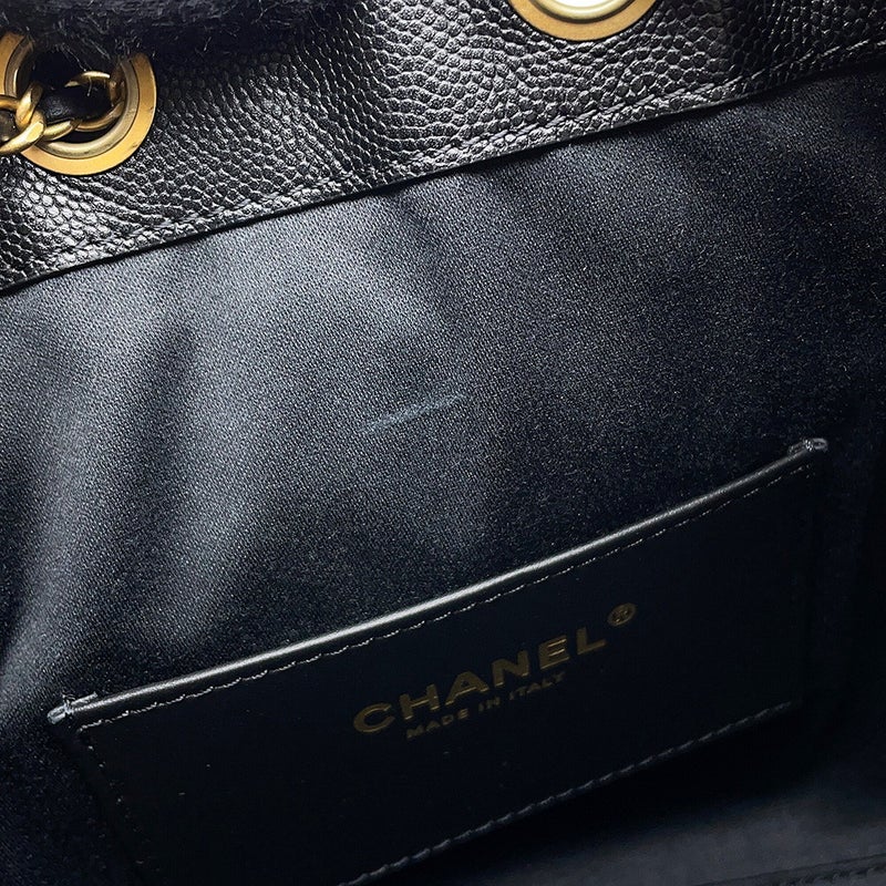 シャネル チェーンショルダーバッグ ココマーク CHANEL 25 スモール キャビアスキン AS5293 CHANEL 黒