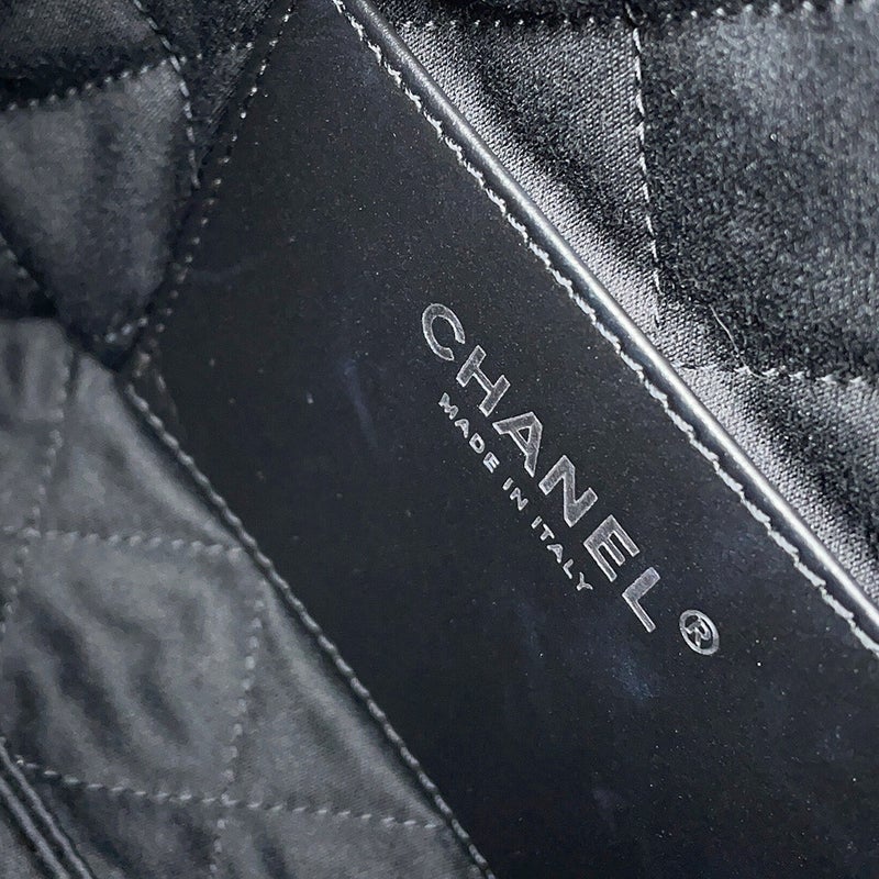シャネル ハンドバッグ CHANEL22 ミニ ココマーク シャイニーカーフスキン AS3980 CHANEL 2wayショルダー 黒