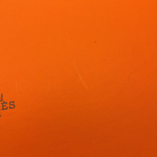 エルメス スカーフ トライアングル ペルフォレ エクスリブリス パンチング シルク HERMES 2022年春夏