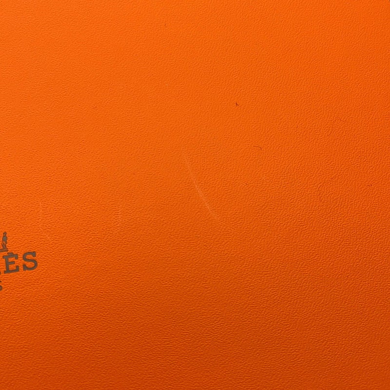 エルメス スカーフ トライアングル ペルフォレ エクスリブリス パンチング シルク HERMES 2022年春夏