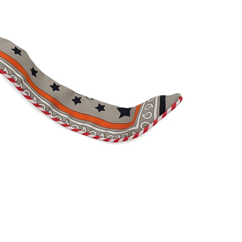 エルメス スカーフ ツイリー ドール キャンディ エルメス パリ ステーション シルク HERMES 2022秋冬