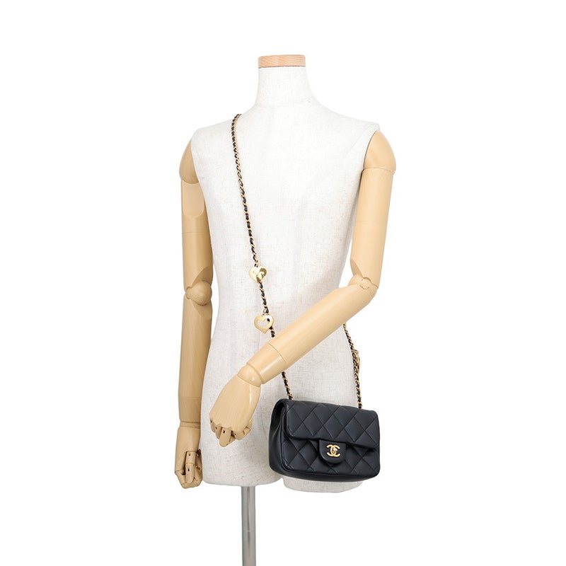 シャネル チェーンショルダーバッグ ミニ マトラッセ ココマーク ラムスキンAS3456 CHANEL ハート 黒