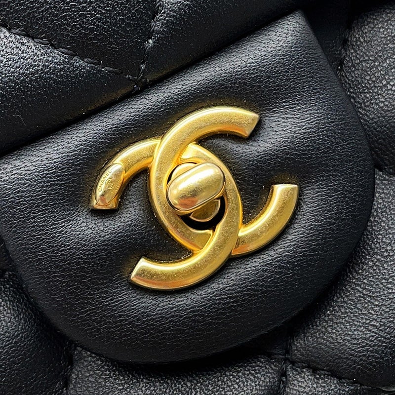 シャネル チェーンショルダーバッグ ミニ マトラッセ ココマーク ラムスキンAS3456 CHANEL ハート 黒