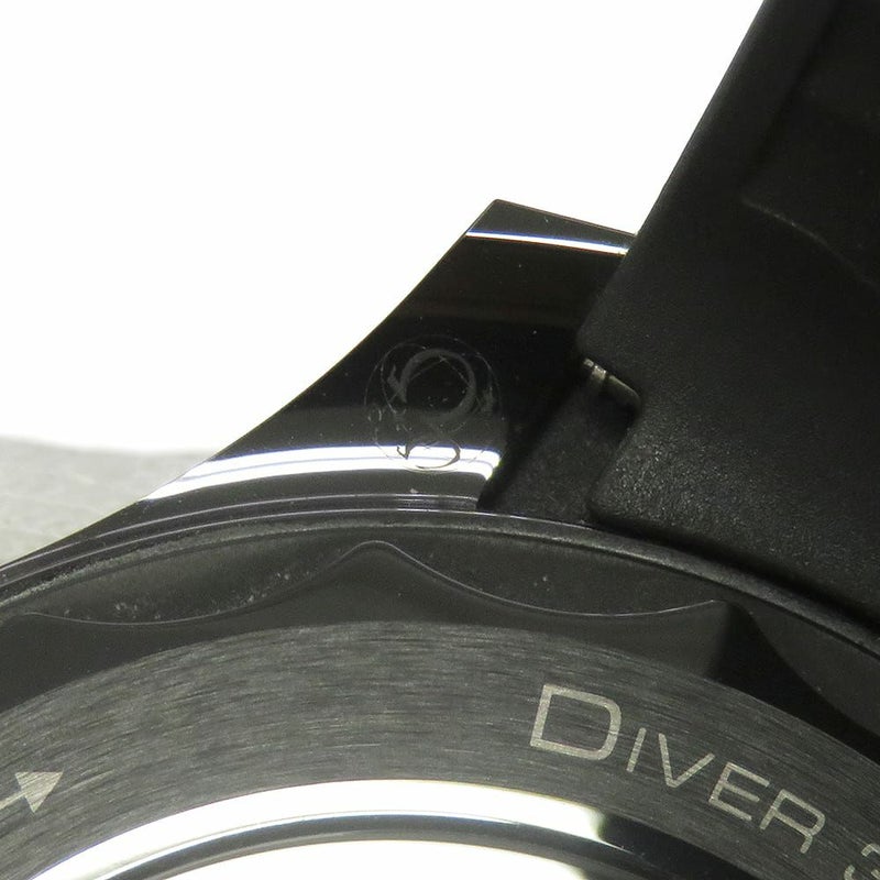 オメガ シーマスター ダイバー 300M 210.92.44.20.01.003 OMEGA 腕時計 黒文字盤