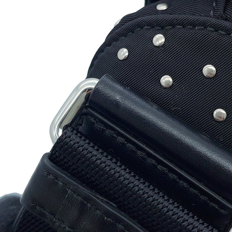 プラダ ショルダーバッグ トライアングルロゴ スタッズ ナイロン 1BD382 PRADA 黒