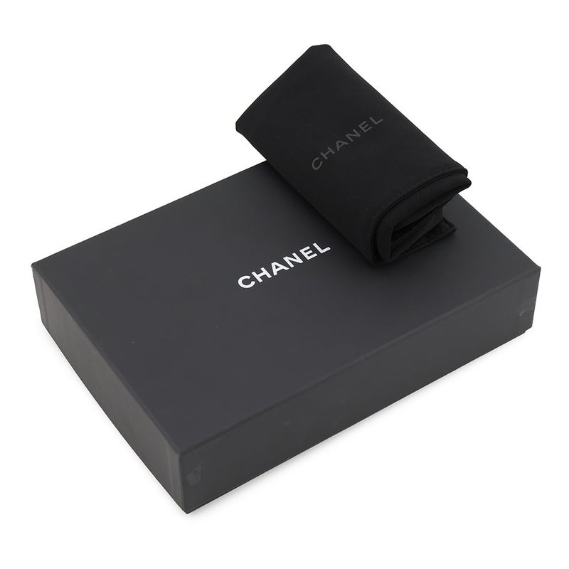 シャネル チェーンショルダーバッグ マトラッセ ココマーク クラシック チェーンクラッチ キャビアスキン AP4425 CHANEL 黒