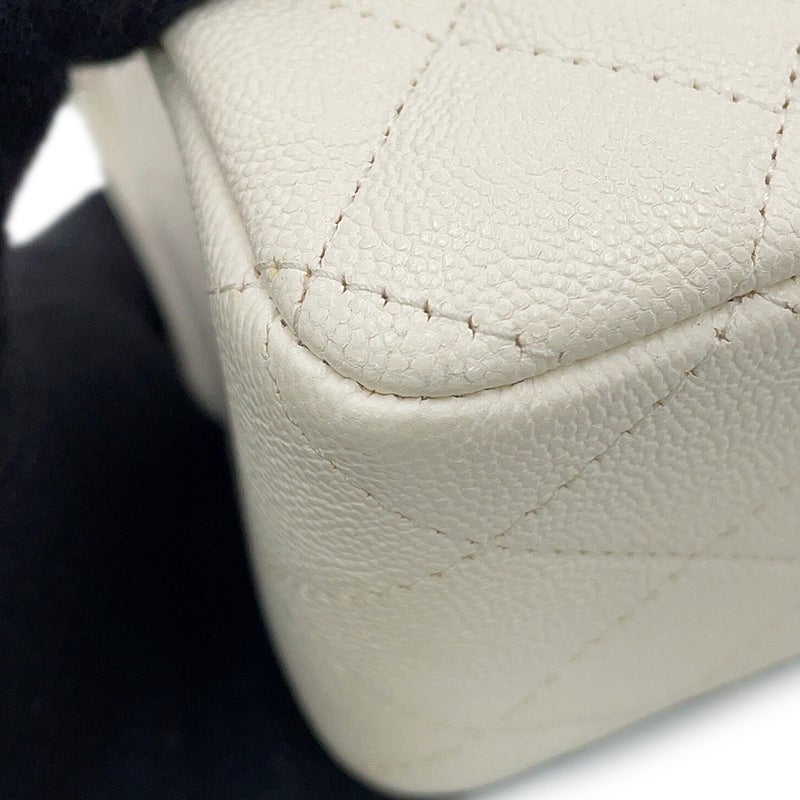 シャネル チェーンショルダーバッグ マトラッセ ココマーク トップハンドル ミニ フラップ キャビアスキン AS2431 CHANEL 白
