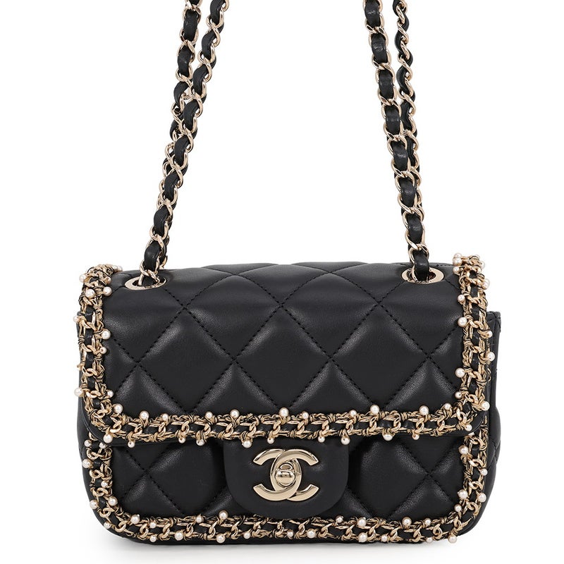 シャネル チェーンショルダーバッグ ミニ マトラッセ ココマーク ラムスキン フェイクパール CHANEL 黒