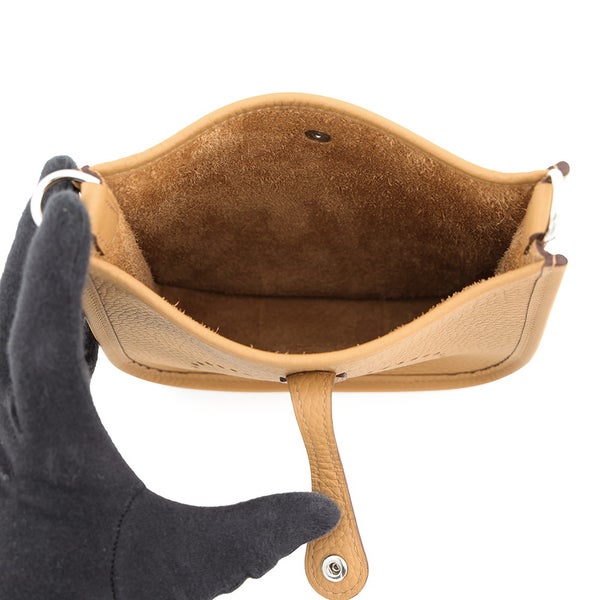 エルメス ショルダーバッグ エブリンTPM 111cm アマゾン ビスキュイ/シルバー金具 トリヨンクレマンス K刻印 HERMES Evelyne