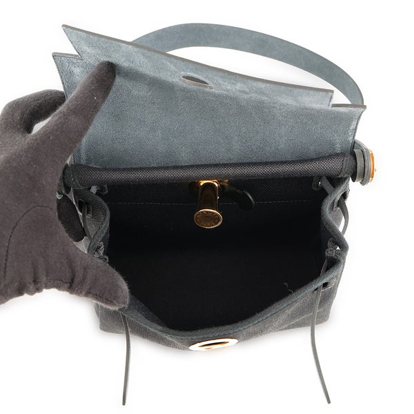 エルメス ショルダーバッグ エールバッグジップ ミニ ブラック/ゴールド金具 トワルミリタリー/ヴァッシュハンター G刻印 HERMES 黒