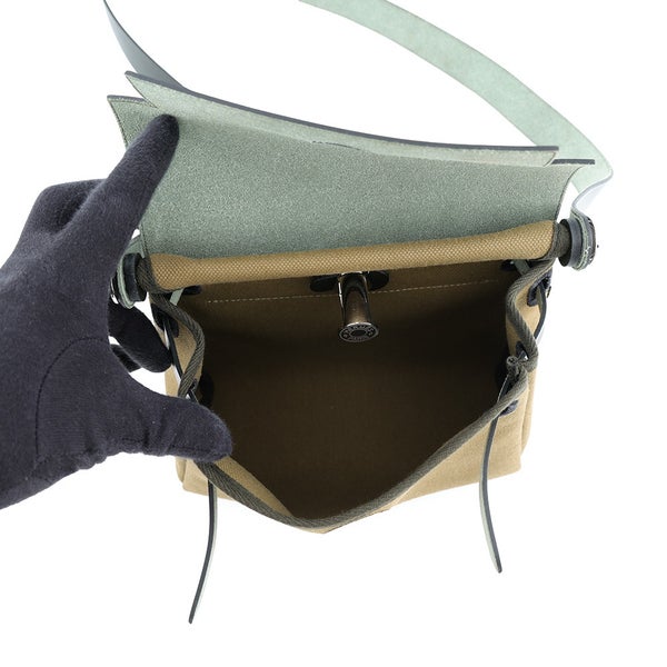 エルメス ショルダーバッグ エールバッグジップ ミニ ヴェールオリーブ/カーキ/シルバー金具 ヴァッシュハンター/トワルミリタリー G刻印