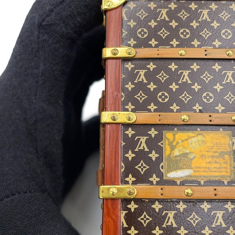 ルイヴィトン ノベルティ モノグラム トランク オブジェ ペーパーウェイト MISS FRANCE M99408 LOUIS VUITTON 置物