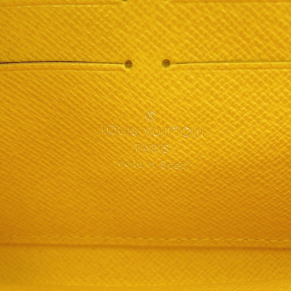 ルイヴィトン 長財布 エピ ジッピー・ウォレット M60309 LOUIS VUITTON 財布