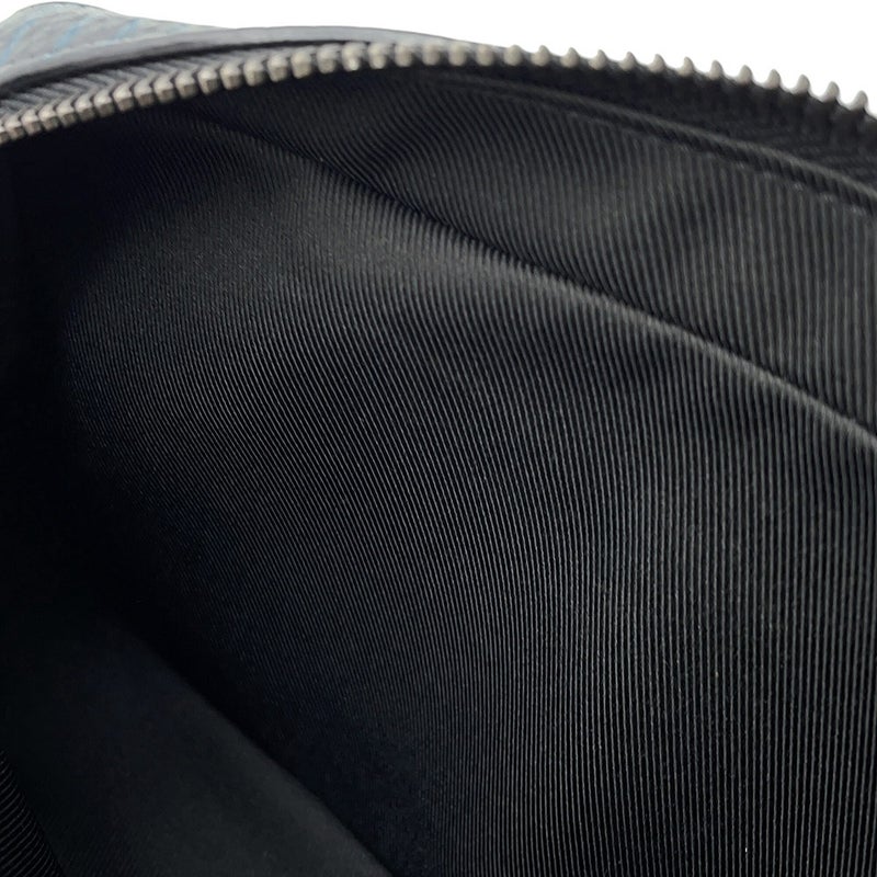 ルイヴィトン ショルダーバッグ モノグラム ・エクリプス ヴォルガ・オンストラップ M69688 LOUIS VUITTON ブラック 黒