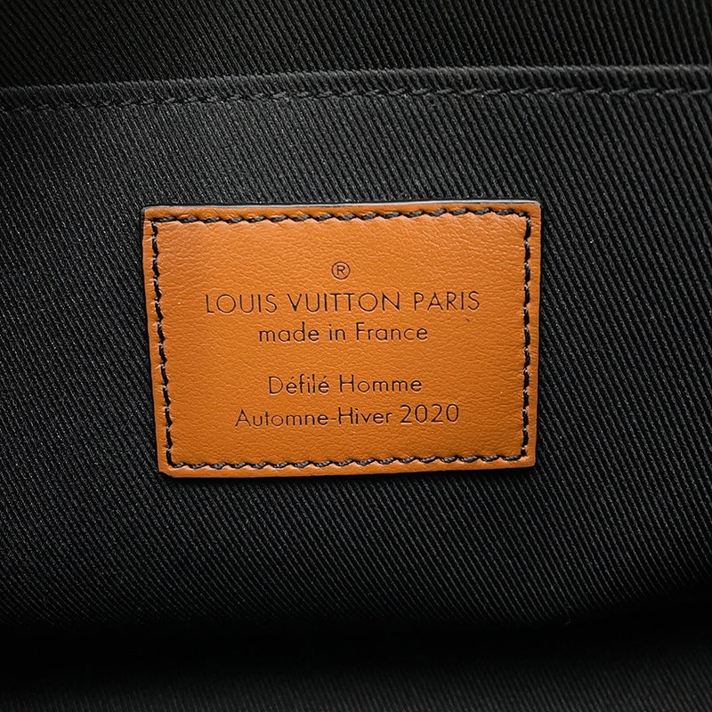 ルイヴィトン ショルダーバッグ モノグラム ・エクリプス ヴォルガ・オンストラップ M69688 LOUIS VUITTON ブラック 黒