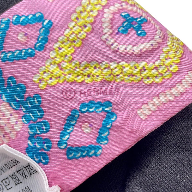 エルメス スカーフ ツイリー ケリーアンペルル Kelly en perles HERMES シルクツイル 2020秋冬