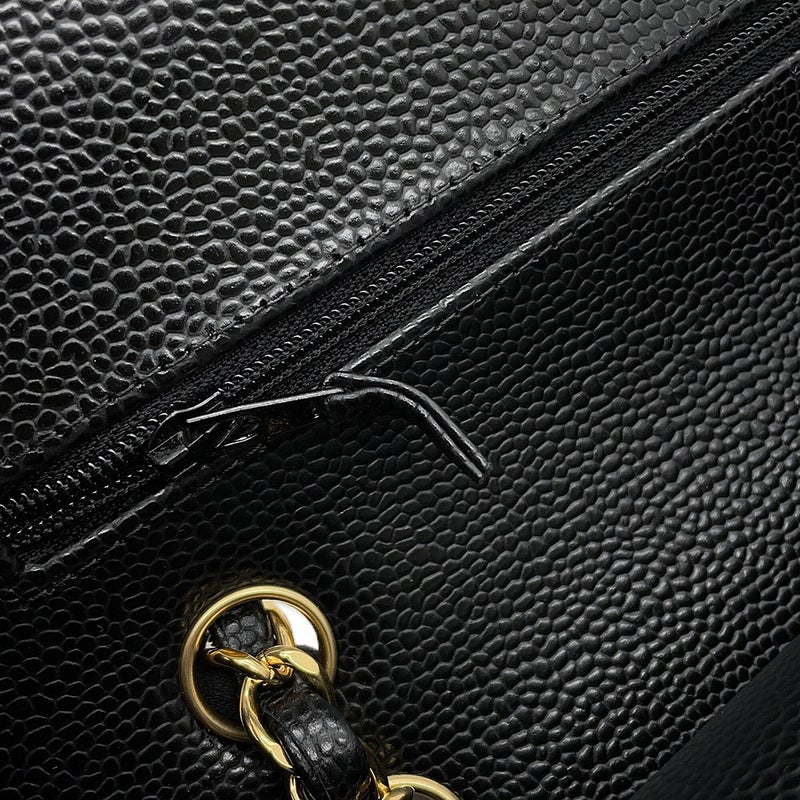 シャネル チェーンショルダーバッグ クラシック マトラッセ23 ココマーク キャビアスキン A01113 CHANEL 黒