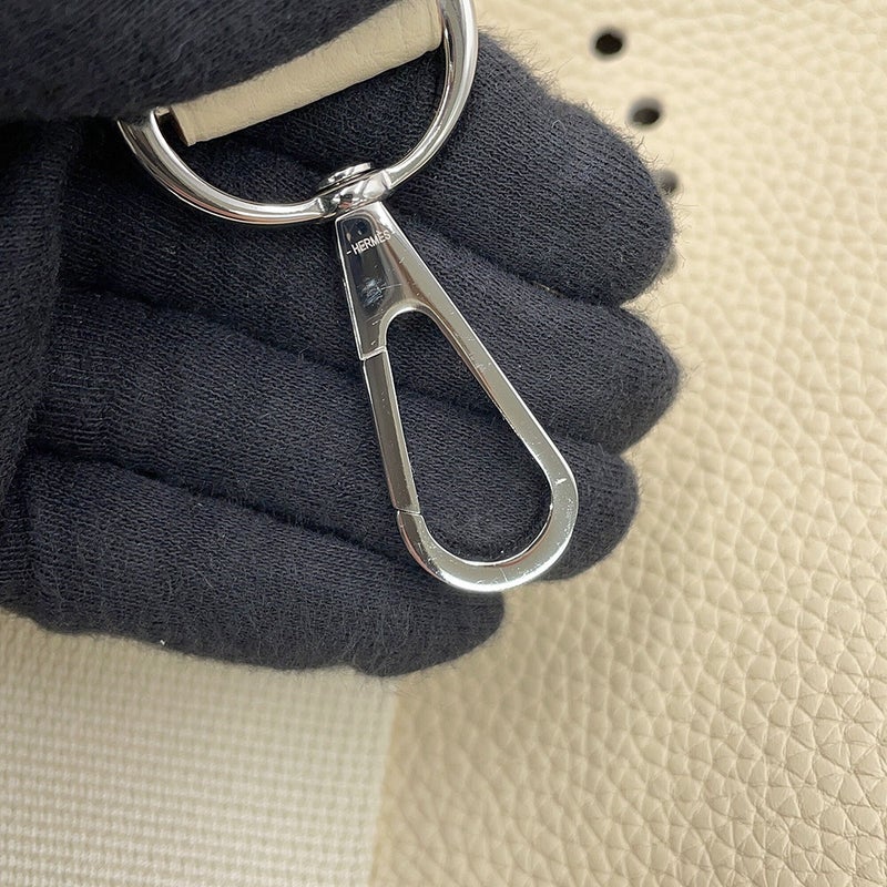 エルメス ショルダーバッグ エブリン3 PM クレ/シルバー金具 トリヨンクレマンス G刻印 HERMES Evelyne
