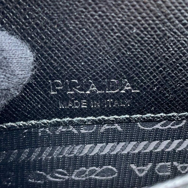 プラダ スマートフォンホルダー サフィアーノレザー 2ZH068 PRADA カードホルダー 黒