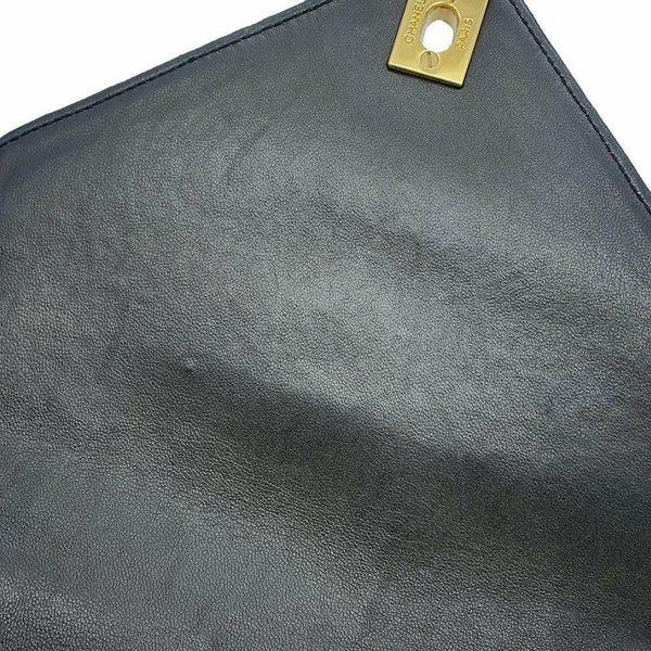 シャネル チェーンショルダーバッグ Vステッチ シェブロン ラムスキン CHANEL バッグ 黒