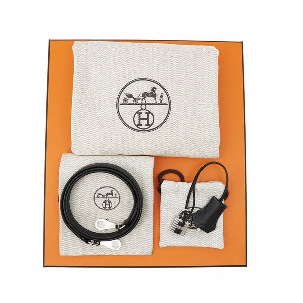 エルメス ハンドバッグ ケリー25 外縫い ブラック/シルバー金具 エプソン K刻印 2wayショルダー 黒