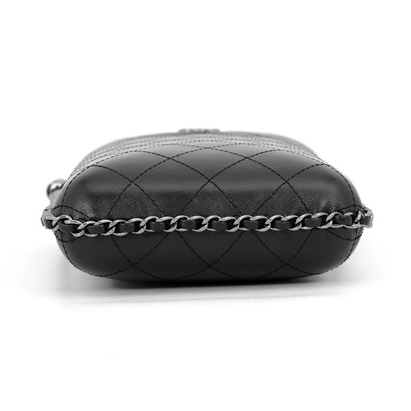 シャネル チェーンショルダーバッグ フォンホルダー マトラッセ ココマーク カーフスキン A94471  CHANEL バッグ 黒