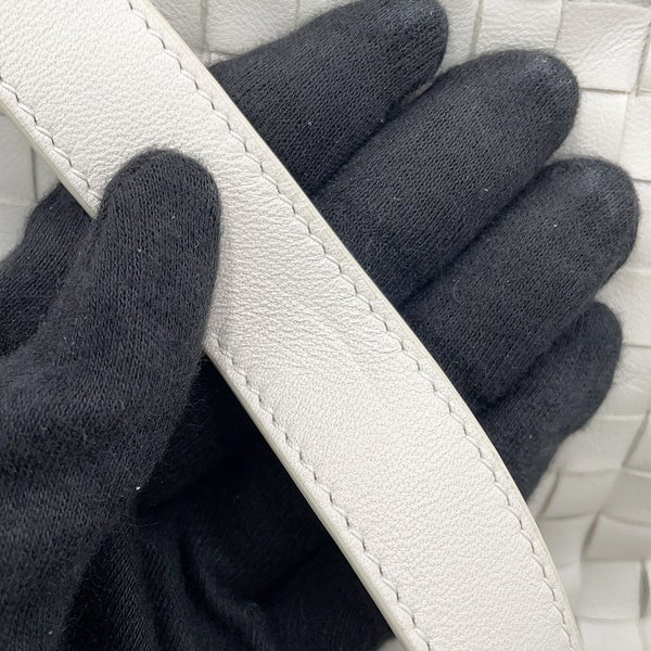 ボッテガヴェネタ ショルダーバッグ イントレチャート ザ・バルブ サッチェルバッグ ミニ レザー BOTTEGA VENETA 白