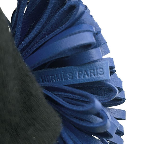 エルメス キーホルダー カルメン ウノドス ブルードマルト/ローズダーリン/シルバー金具 ラムスキン