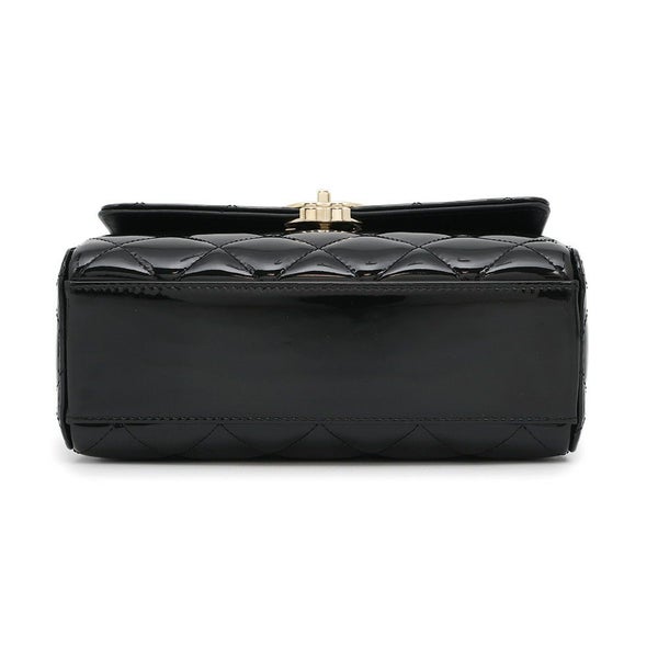 シャネル チェーンショルダーバッグ ココマーク マトラッセ パテント AS4511 CHANEL 黒