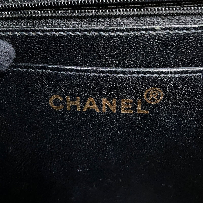 シャネル ハンドバッグ マトラッセ ココマーク トップハンドル Vフラップ キャビアスキン CHANEL 黒