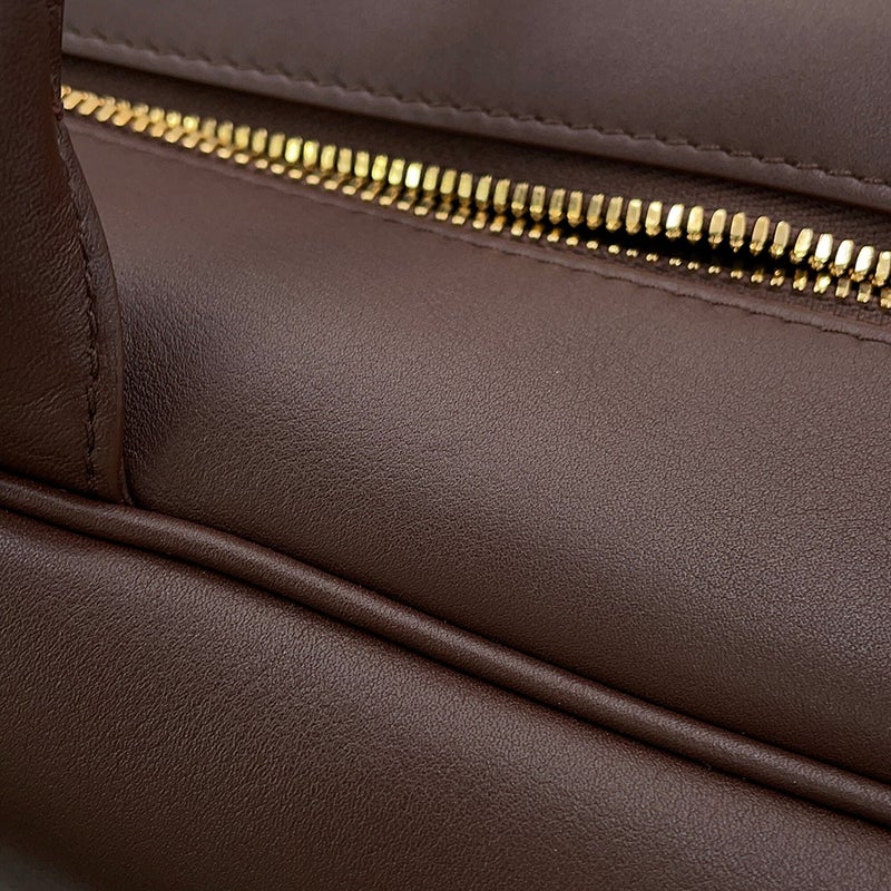 シャネル ショルダーバッグ ココマーク ラージ ボーリングバッグ カーフレザー AS6211 CHANEL