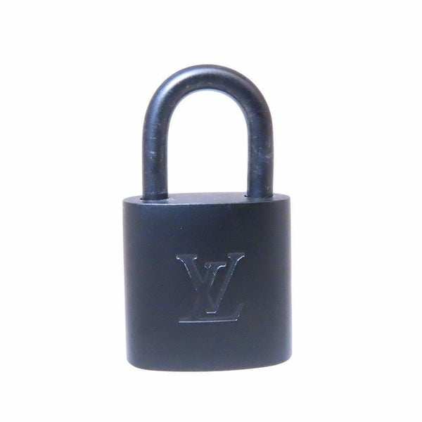 ルイヴィトン ボストンバッグ モノグラム・タフタージュ キーポル・トリアングル M45069 LOUIS VUITTON