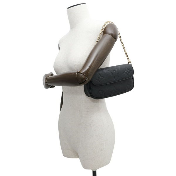 ルイヴィトン チェーンウォレット モノグラム・アンプラント ウォレット オン チェーン・アイビー M82154 黒 ブラック 2way