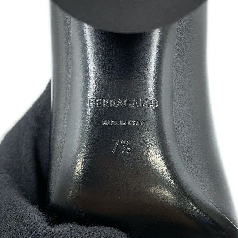 サルヴァトーレ・フェラガモ パンプス ガンチーニ レディースサイズ7 1/2 01F832 Ferragamo 靴 黒