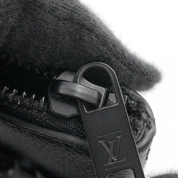 ルイヴィトン クラッチバッグ グレインレザー テイクオフ・ポーチ M69837 LOUIS VUITTON ブラック 黒