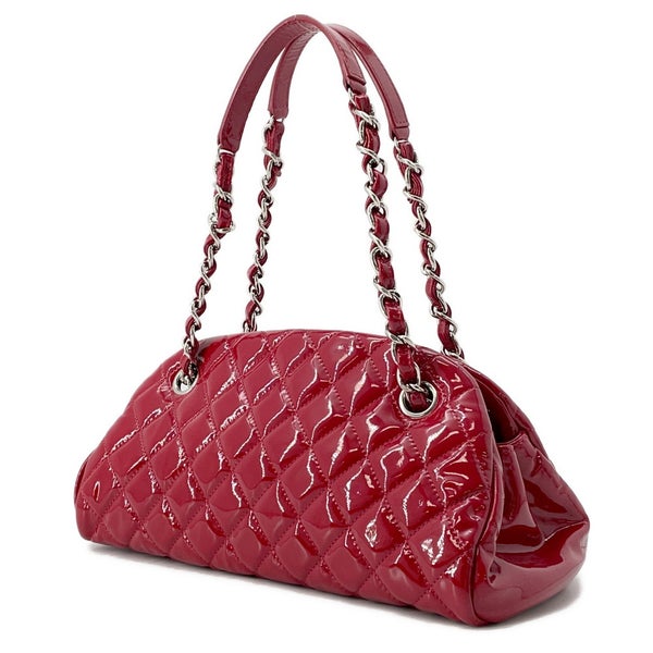 シャネル チェーンショルダーバッグ マドモアゼル ボーリングバッグ パテントレザー CHANEL