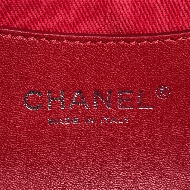 シャネル チェーンショルダーバッグ マドモアゼル ボーリングバッグ パテントレザー CHANEL