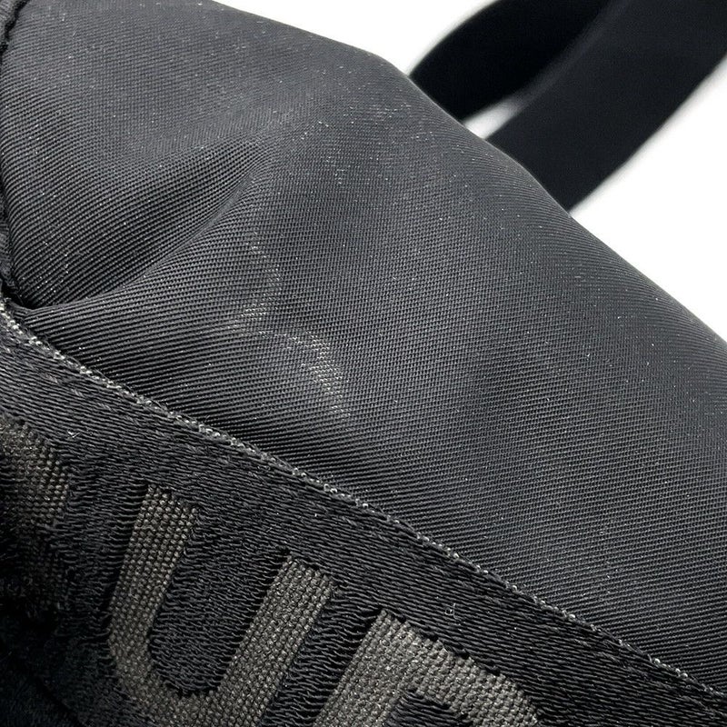バーバリー ボディバッグ ロゴ ナイロン 8025668 BURBERRY ウエストポーチ 黒