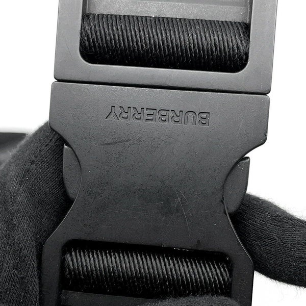 バーバリー ボディバッグ ロゴ ナイロン 8025668 BURBERRY ウエストポーチ 黒